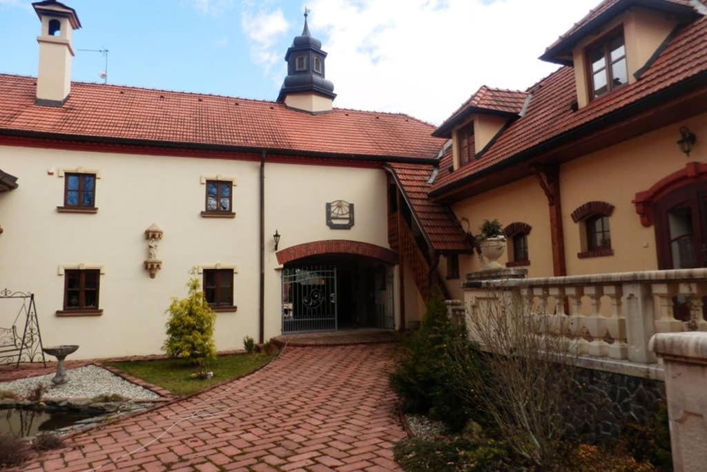 Zamecek Zdiky - Moderni Velky Apartman Bujanov Exterior foto